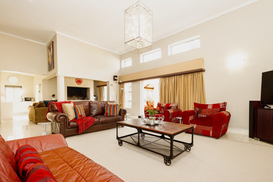 4 Bedroom Property for Sale in Sonstraal Heights Western Cape